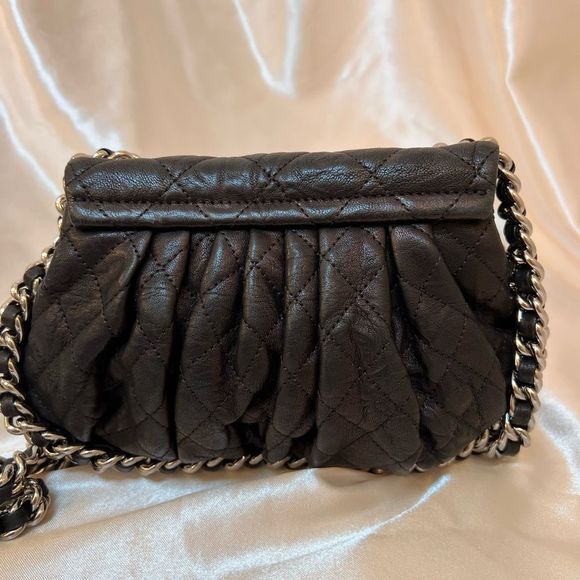 🚫SOLD🚫CHANEL Chain Around Leather Crossbody Bag - Picture 9 of 15